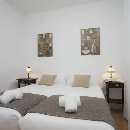 Apartment Singularstays Plaza Redonda
