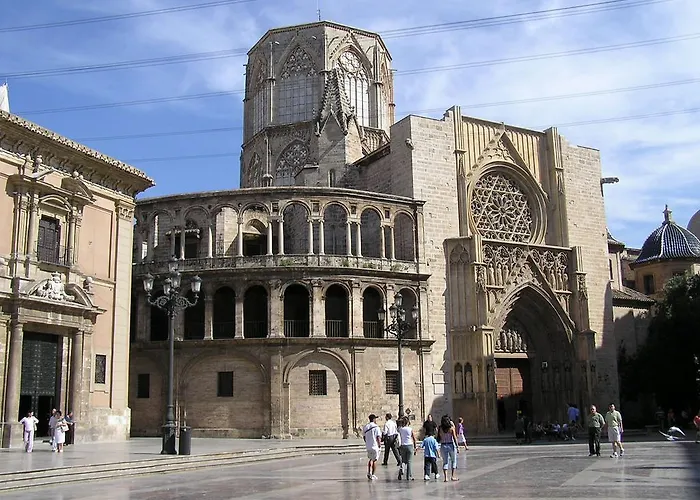 Singularstays Plaza Redonda Apartment *