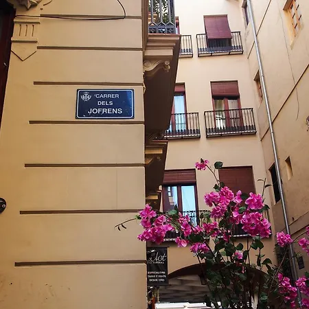 Apartment Singularstays Plaza Redonda